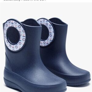 Toddler navy blue pull on rain boots!